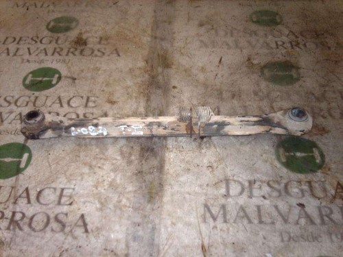 Bras suspension superieur - bras,
