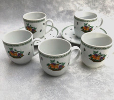 Tasses sous - 5,