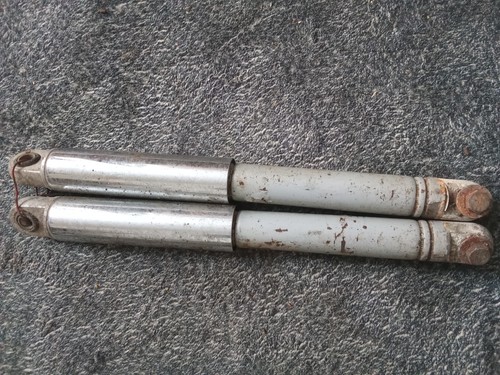 Amortisseurs chrome gris - amortisseurs,