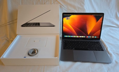 Macbook pro 2017 ssd - pro, i7