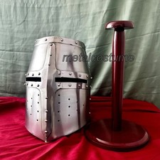 Casque de chevalier templier
