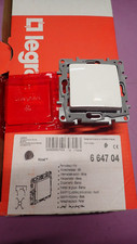 Legrand 664704 - Permutateur Interrupteur Va et Vient NILOE BLANC