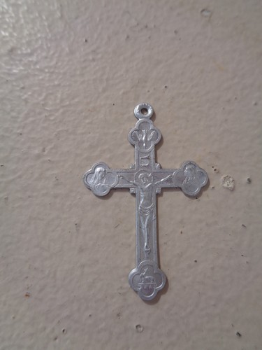 Bijoux croix religieuse - croix,