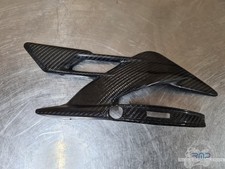 Cache bras oscillant carbone