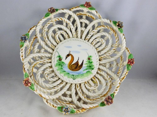 Coupe faience tressee - ,