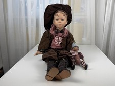 Poupée d'artiste poupée en porcelaine 75 cm. Excellent état