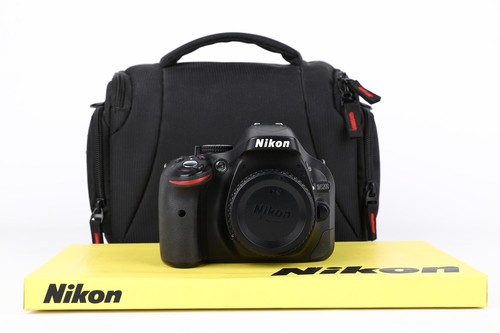 Nikon d5200 ans de - +, 2