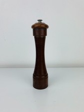 Moulin à poivre/poivrier Peugeot bois vintage