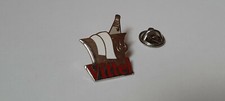 pin's eau Vittel (version seau