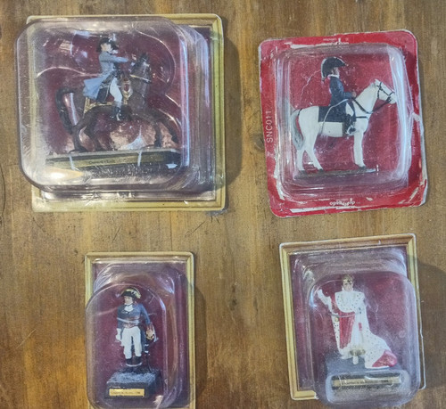 Neuf lot figurines - figurines, collection
