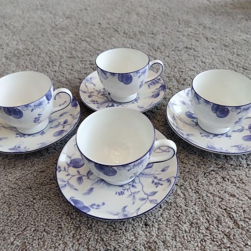 Lot tasses à thé - à,