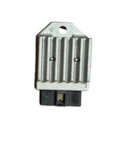 RÉGULATEUR DE TENSION SCOOTER