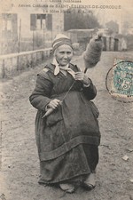 la Mère Marie - Ancien Costume de SAINT-ÉTIENNE-DE-CORCOUÉ ; coiffes Nantaises