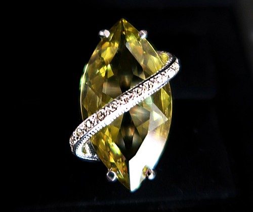 Bague forme marquise - bague, *beau