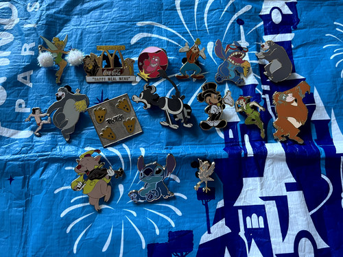 Lot disney pins trading - lot,