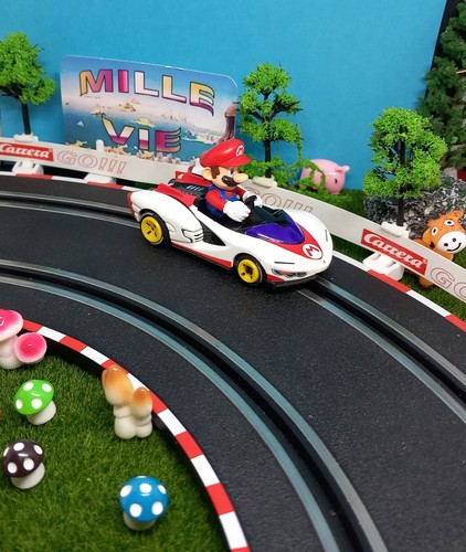 Voiture pour circuit - , carrera