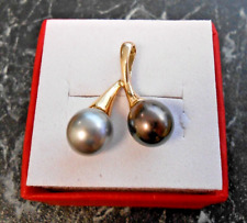 Pendentif  or 18K  perles de Tahiti noire et grise    poincon tete d aigle