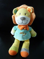 *. DOUDOU PELUCHE NICOTOY LION ORANGE JAUNE BLEU VERT oiseau pelican  TBE