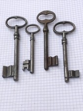 Clé ancienne  en fer forgé XIXe siècle X4