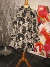 TRENCH COAT COLLECTION DESIGUAL MOTIFS  PORTRAITS DE FEMME 44 46 UK 16 18