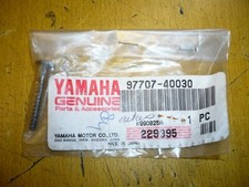 vis tète fraisée compteur yamaha 97707-40030 xjr 1300 1200