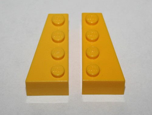 Lego yellow wedges - lego,