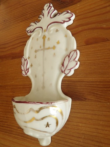 Bénitier mural porcelaine - , de