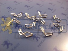 Jeu de 10 agrafes de fixation