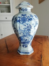 Pot ancien en faïence de