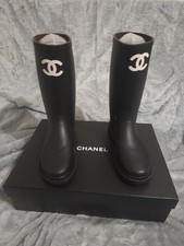 botte chanel