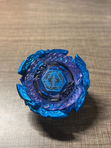 Takara tomy beyblade - takara,
