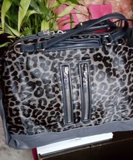 Sac en cuir véritable DKNY