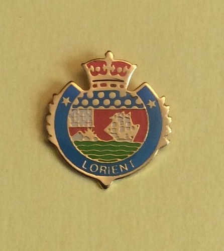 Pin lorient blason - pin's, coat
