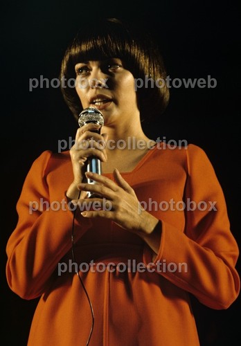 Mireille mathieu exclusive - mathieu,