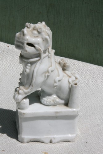 Chien faience de chine - chien,