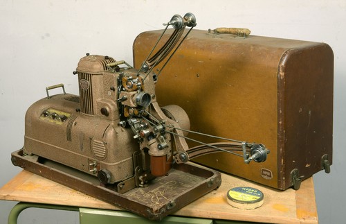 Projecteur ampro - 16,