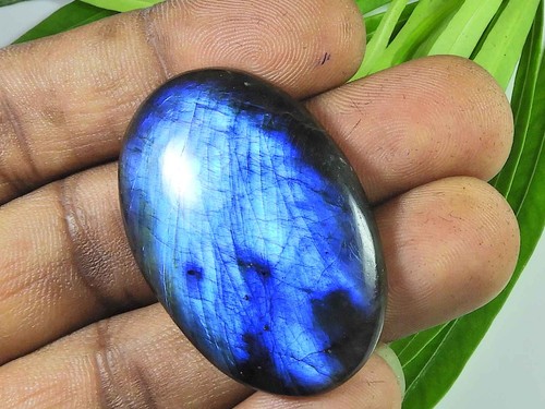 Cabochon forme ovale - de, en