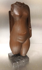 NERFERTITI buste en résine