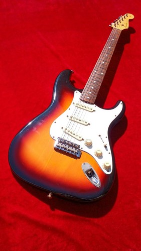 Guitare électrique fender - guitare,