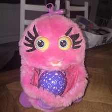 " FURBY MAMAN AVEC SON BEBE "