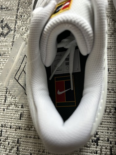 Chaussure tennis nike zoom - chaussure,