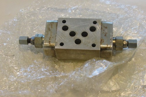 Sun hydraulics valve sandwich - sun,