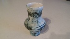 Vase en céramique de forme originale signé Jacques BLIN milieu du XXème siècle