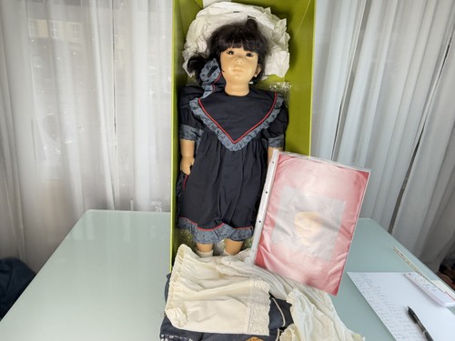 Poupée artiste annette - d'artiste,