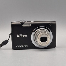 Nikon Coolpix A100 20.0MP Compact Digital Camera 5x Zoom, Charger, SD, Great!