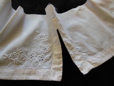 Dentelle ancienne bas jupon