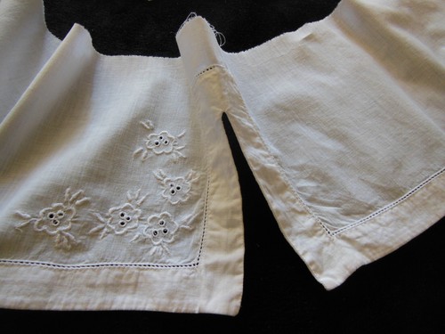 Dentelle ancienne bas jupon