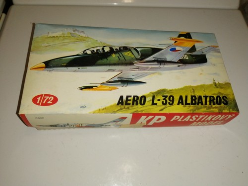 Ancienne maquette aero 39 - ancienne, l-39