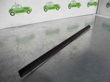 TRASER IZQUIERDA moulure AUDI