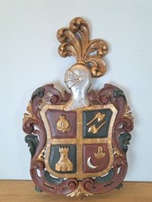 Armoiries , Bois sculpté